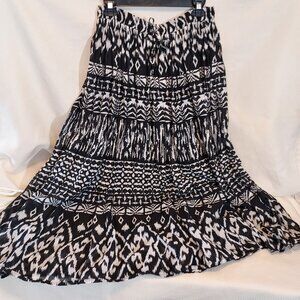 STUDIO WEST DRAW WAIST 3 TIER SKIRT SIZE MEDIUM